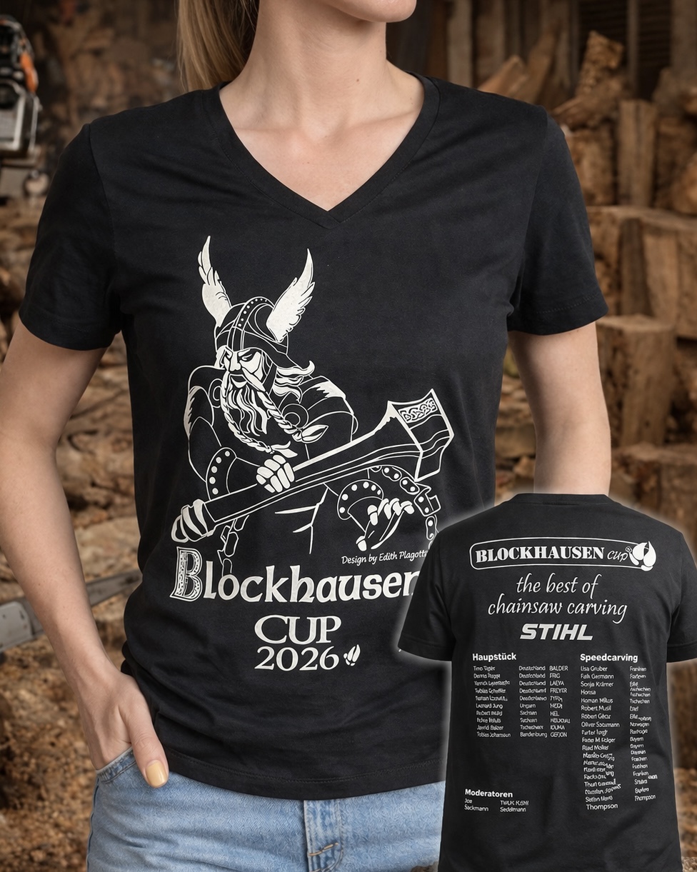 Frau mit schwarzen tshirt.